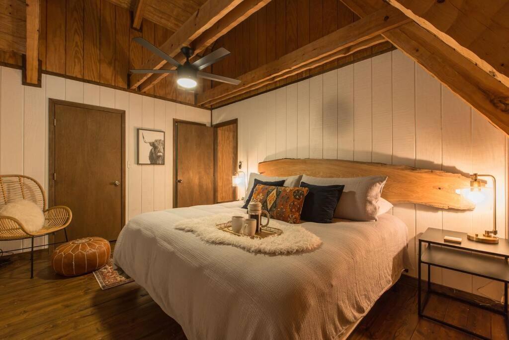 Southern Oak Cabin - Newly Remodeled - Close To All Attractions Sevierville Luaran gambar
