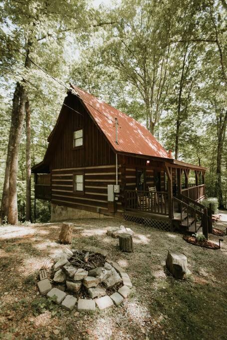 Southern Oak Cabin - Newly Remodeled - Close To All Attractions Sevierville Luaran gambar