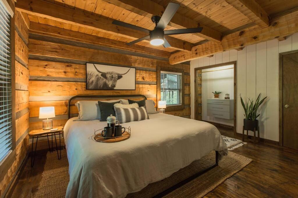 Southern Oak Cabin - Newly Remodeled - Close To All Attractions Sevierville Luaran gambar