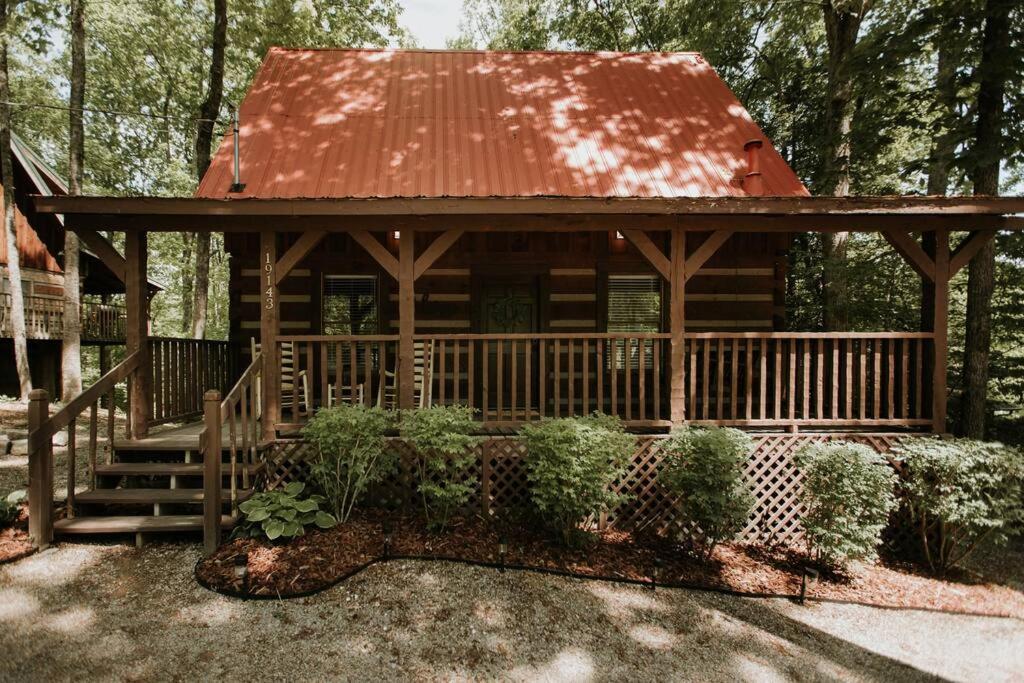 Southern Oak Cabin - Newly Remodeled - Close To All Attractions Sevierville Luaran gambar